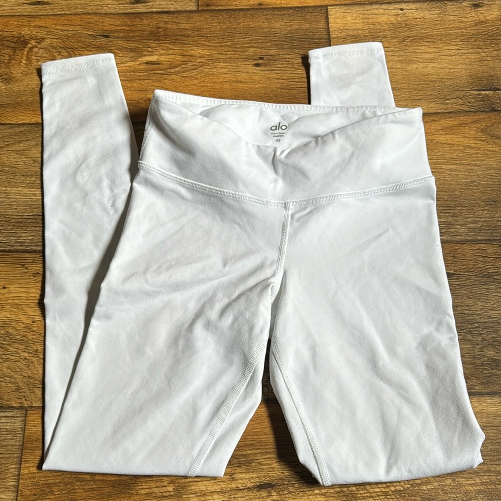 White alo leggings xs